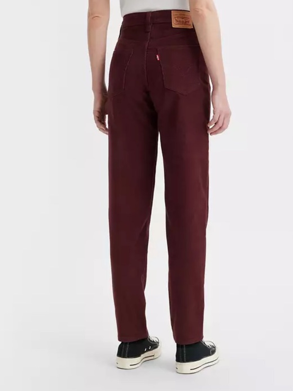 Levi’s Women’s High Waisted Brown Burgundy Corduroy Retro Mom Jean Pants Size 27